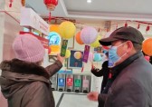 太平角社區(qū)開展有害垃圾集中回收宣傳活動