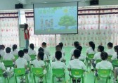 垃圾分類投 童心護地球
